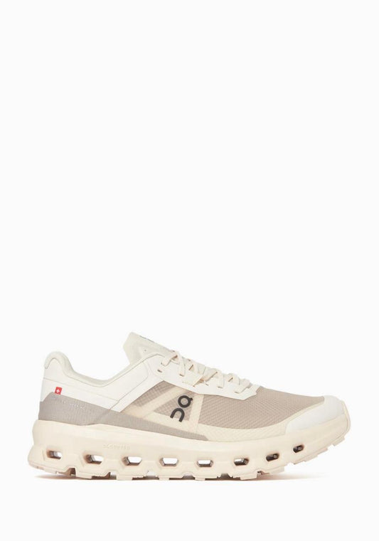 On Cloudvista 2 Sneakers white/caramel